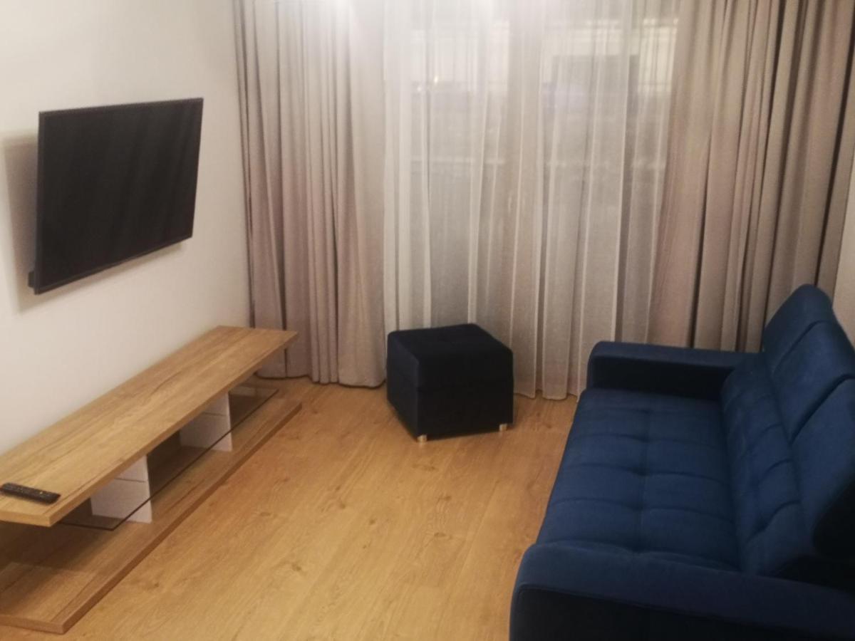 Apartament Przy Galerii Radom Exterior foto